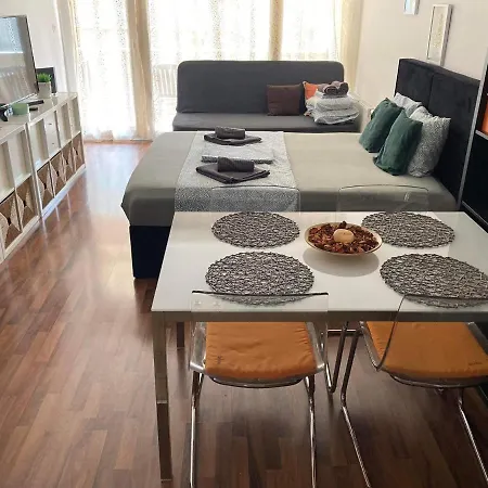 Corvin Boutique Parking In The Plaza Apartment Budapest